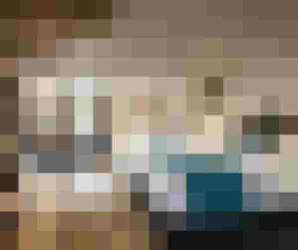 Luxuriöses Zimmer im Wellnesshotel im Salzburger Land mit Kamin und entspannendem Ambiente