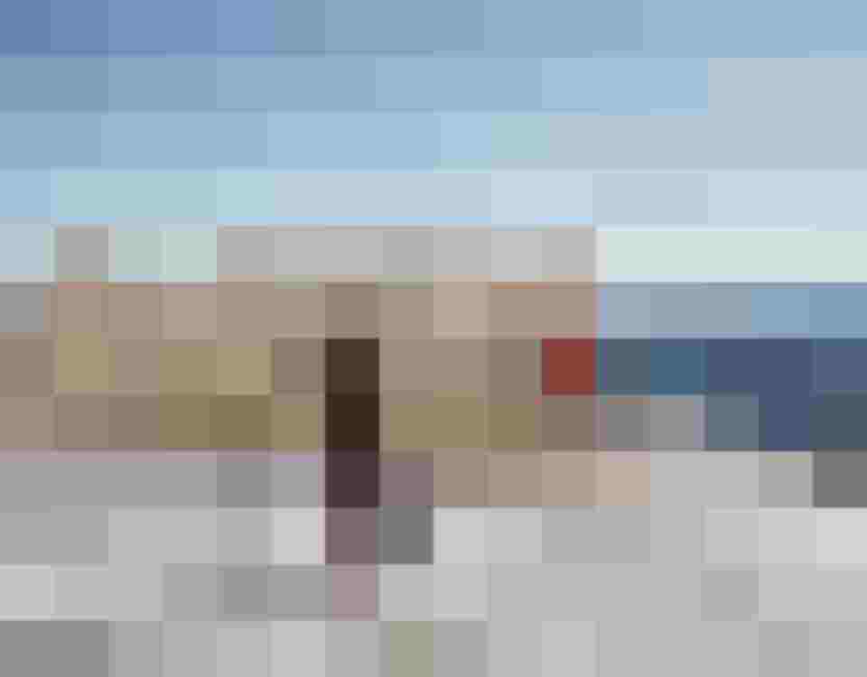 Winterliche Berglandschaft mit Gastein-Skifahrern im Salzburger Land Wellnessurlaub