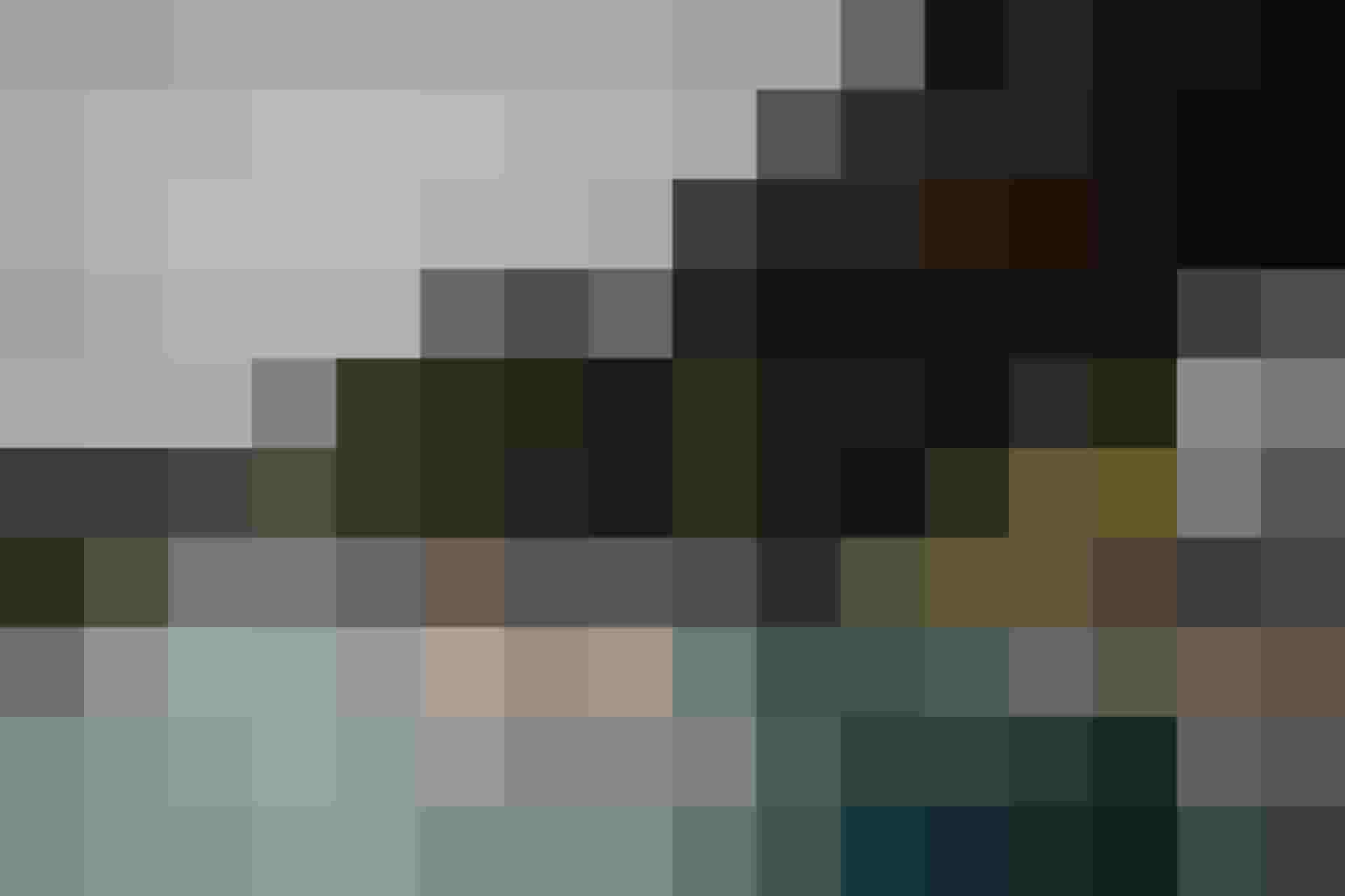 Panorama-Spa mit Innen- und Außenpool im Luxus-Wellnesshotel DAS.GOLDBERG hoch über dem Salzburger Land